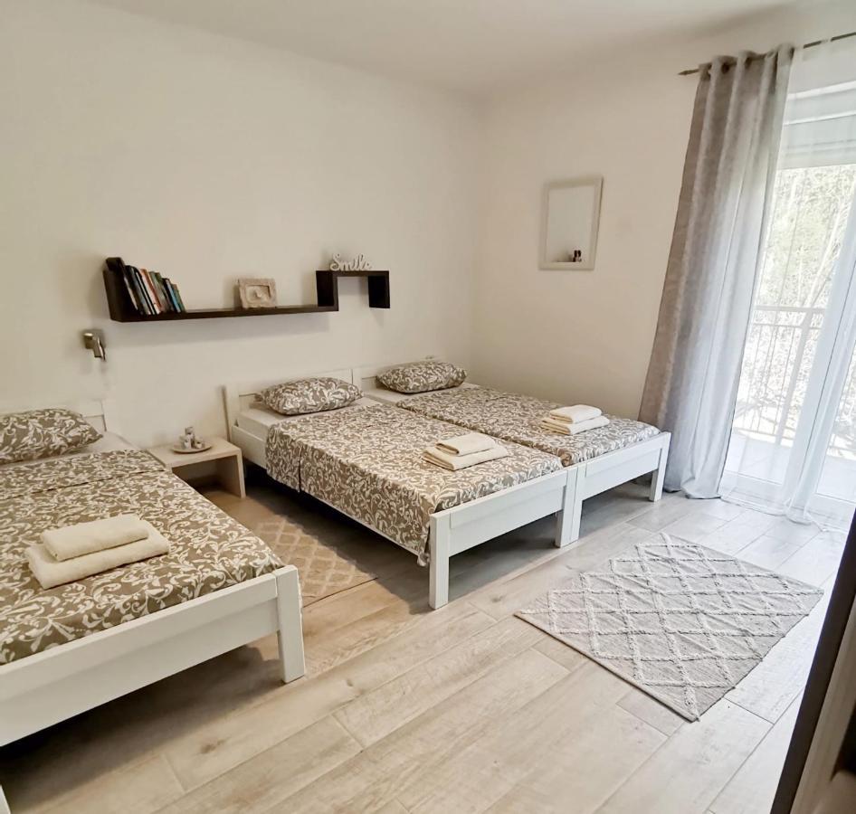 Apartman Pejic Podstrana Eksteriør billede