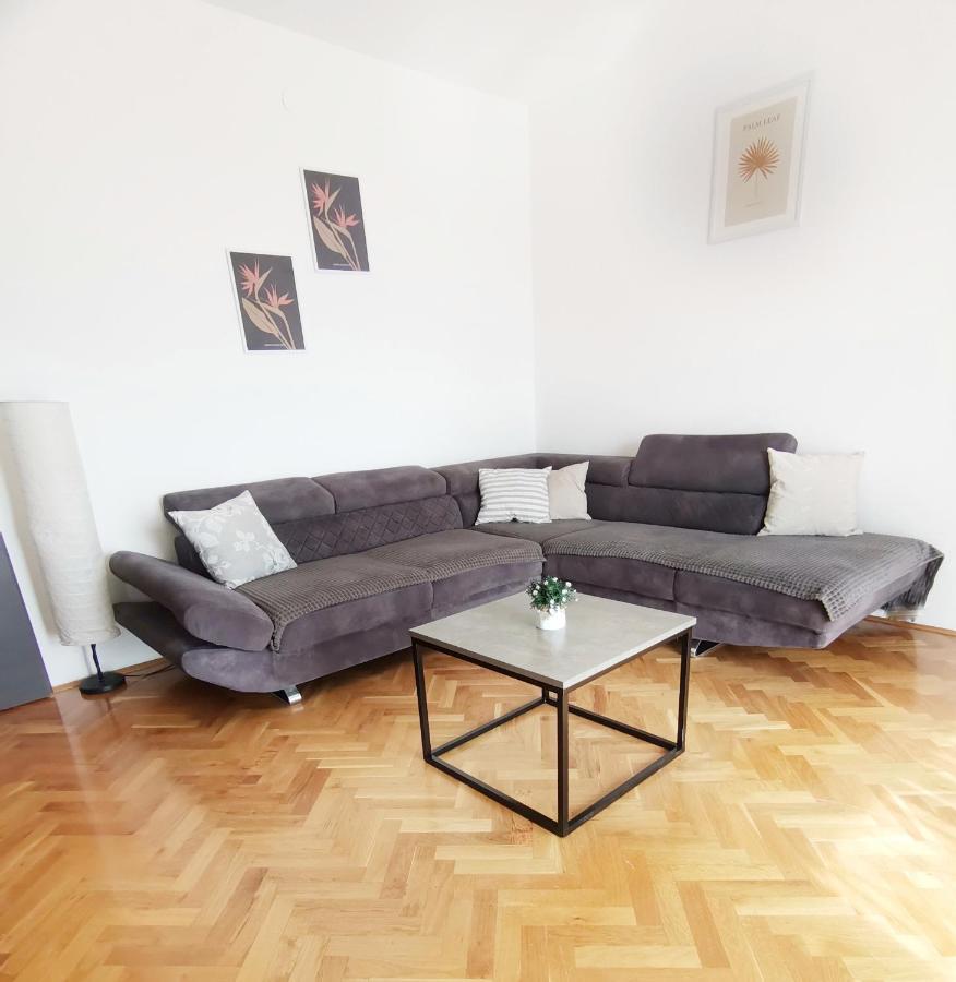 Apartman Pejic Podstrana Eksteriør billede